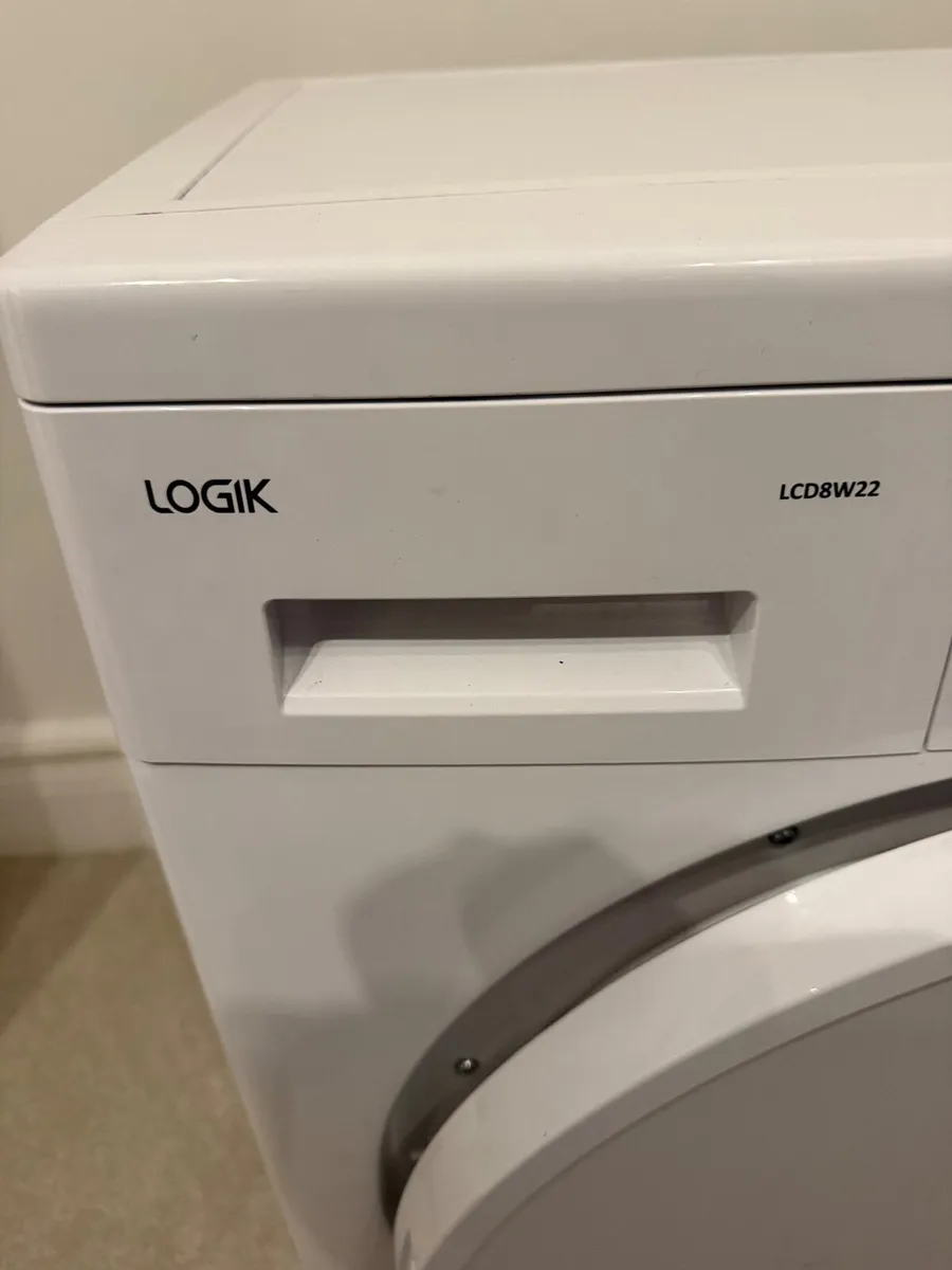 Logik 8kg Condenser White Tumble Dryer - Image 4