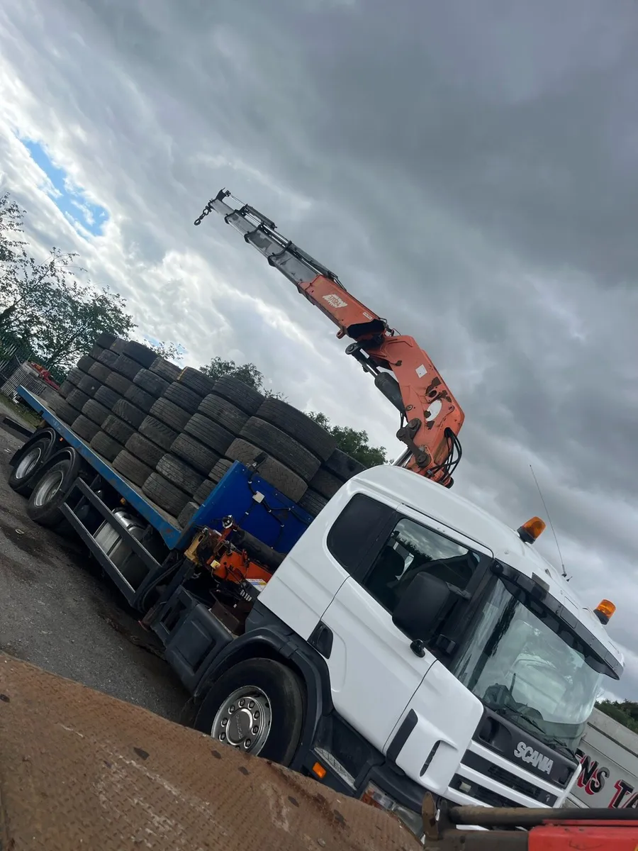 Crane trucks - Image 2