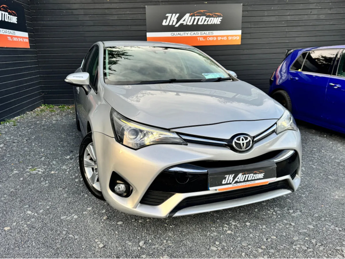 Toyota Avensis 1.6 D AURA 4DR - Image 1