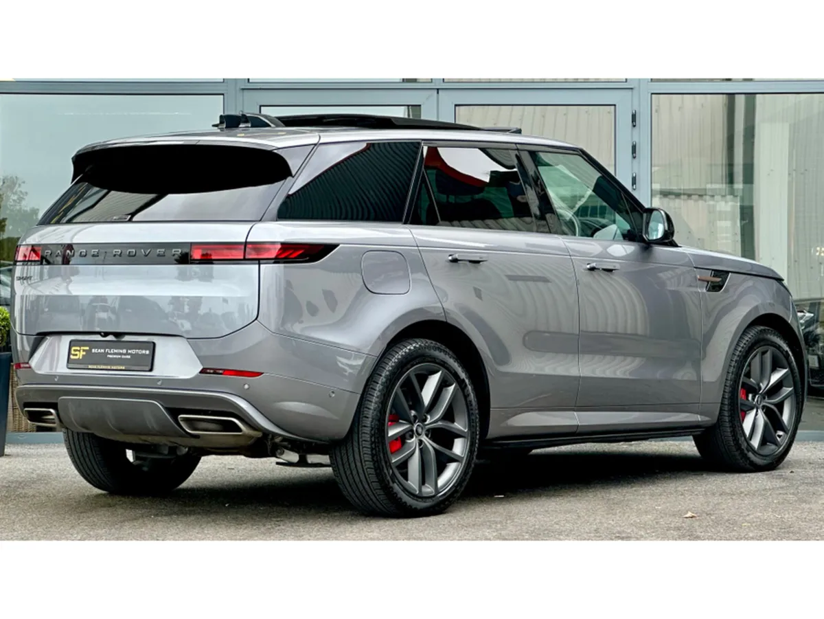 Land Rover Range Rover Sport RR 3.0 PHEV - Image 2