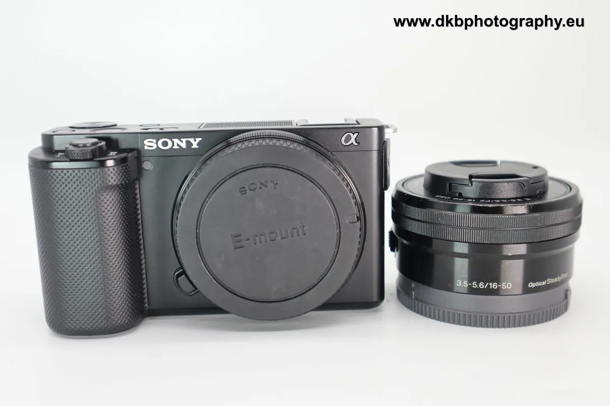 SONY ZV-E10 MIRRORLESS CAMERA & 16-50mm OSS LENS - Image 4