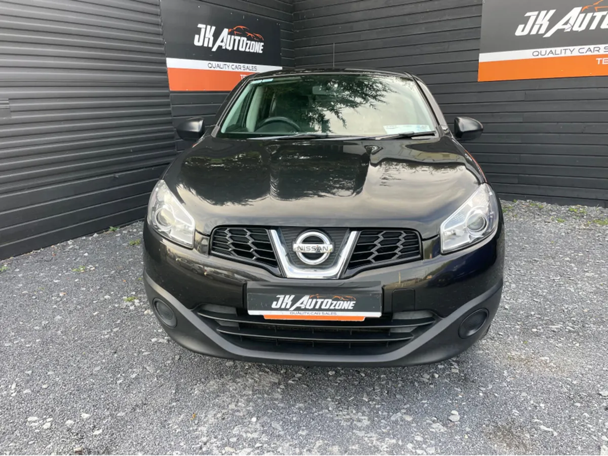 Nissan Qashqai 1.5 XE 5DR - Image 2