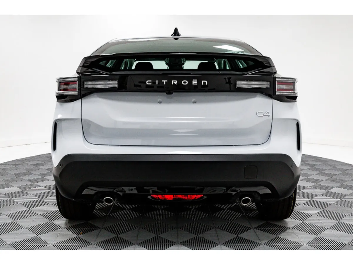 Citroen C4 PLUS Hybrid Auto 145HP - Image 1