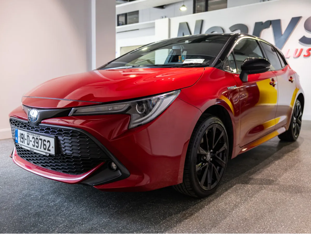Toyota Corolla 2.0HYB LUNA SPORT HB 4DR HYBRID A - Image 3