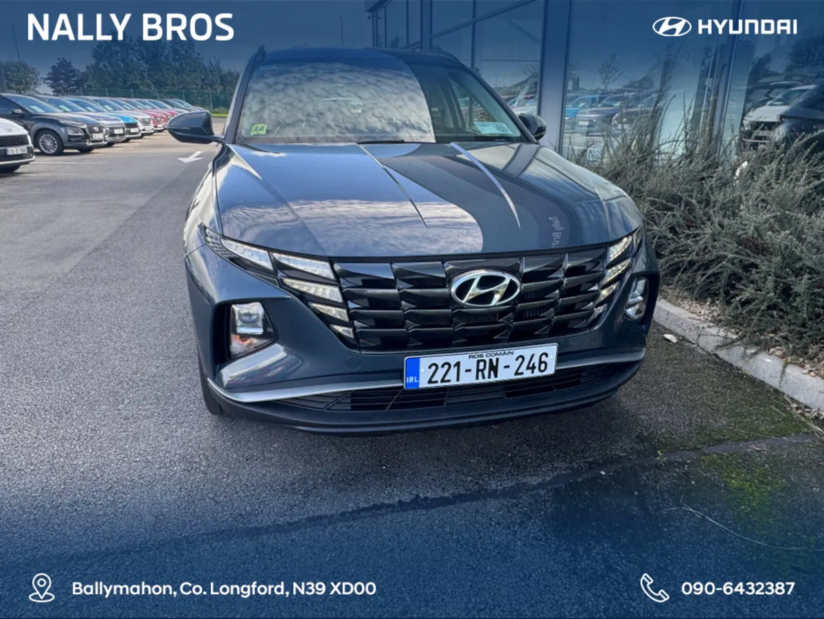 Hyundai Tucson IX35 EXECUTIVE 5DR - Image 2