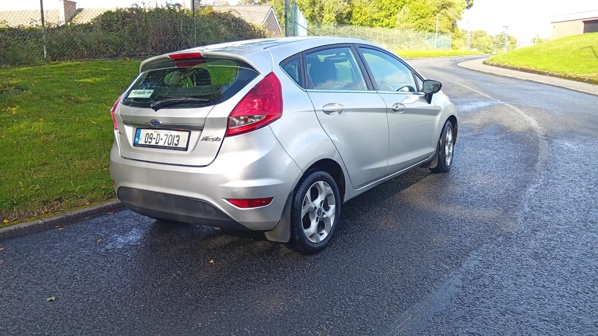 2009 ford fiesta NCT 03.26 tax 12,25 - Image 4