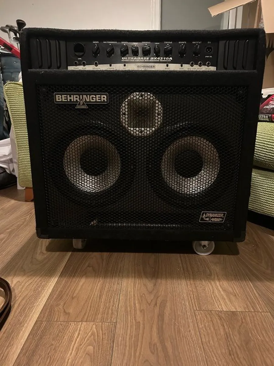 bass amp - Image 1