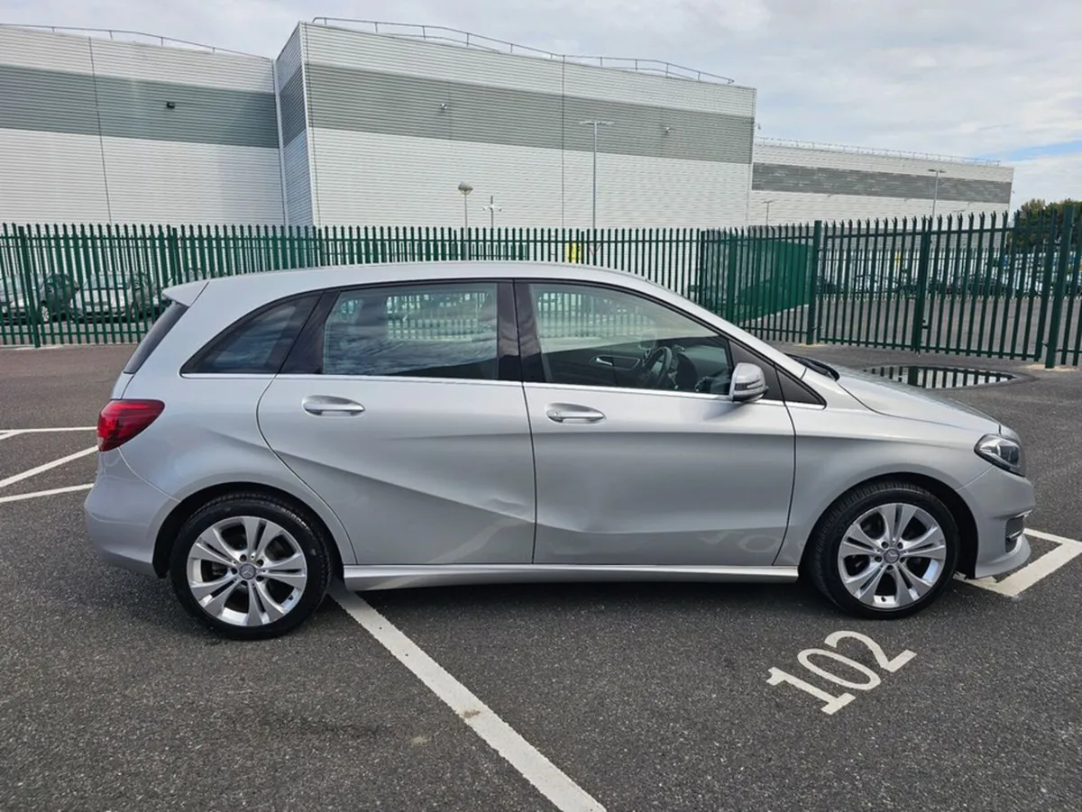 Mercedes-Benz B-Class B 180 CDI, URBAN MODEL, AUTO - Image 3