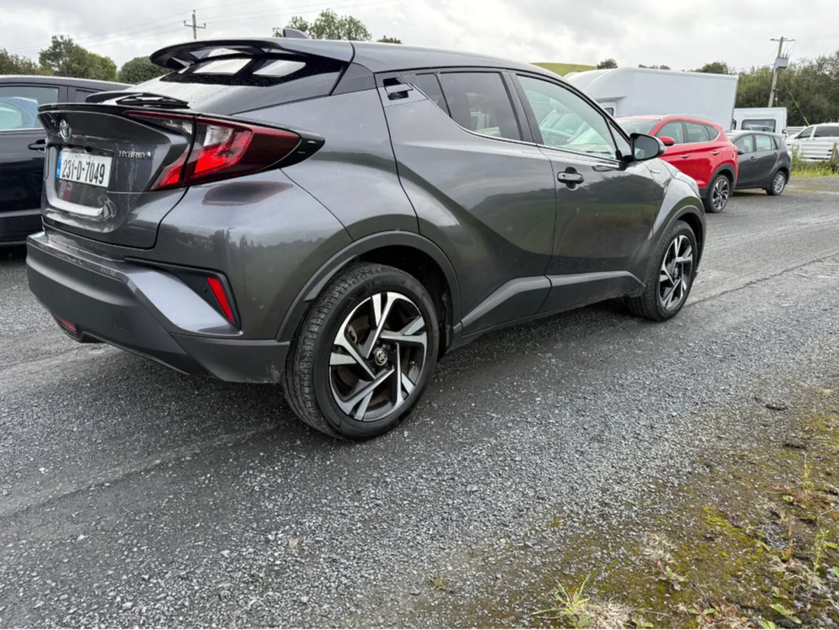Toyota C-HR HYBRID SPORT 4DR AUTO - Image 4