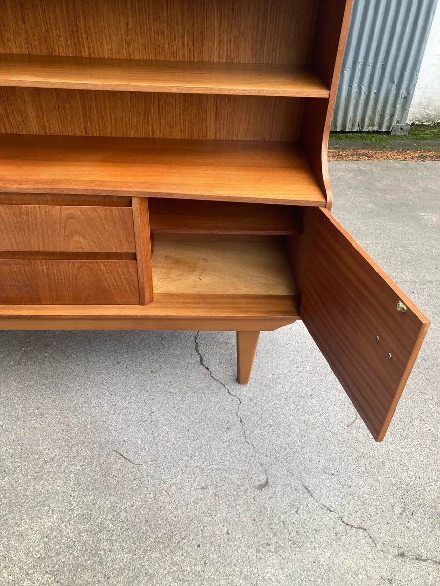 Sideboard - Image 4