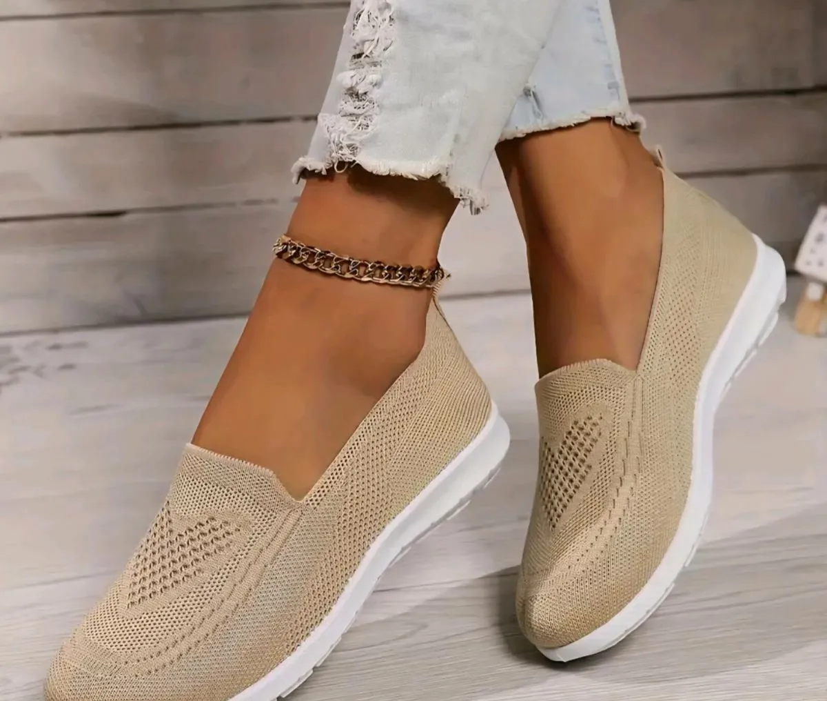 Ladies trainers - Image 2