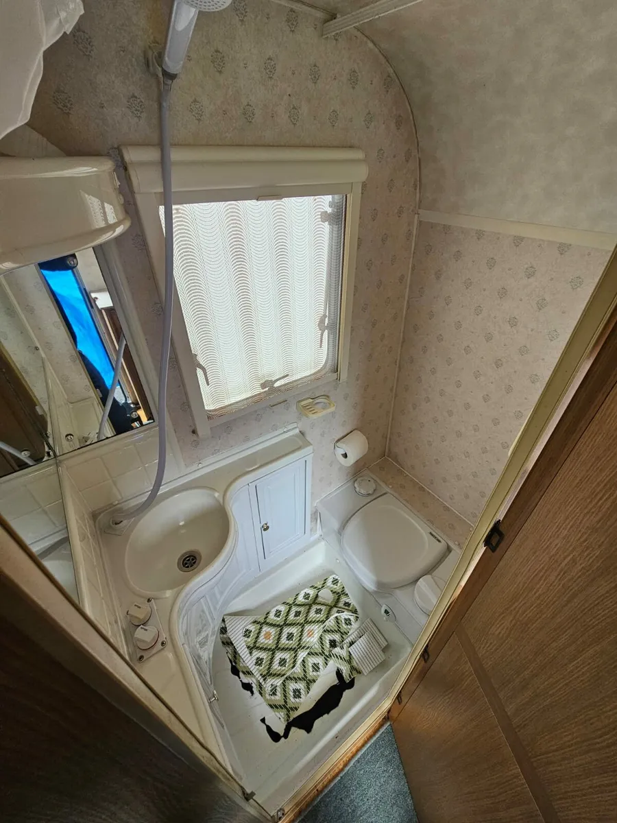 Compass rallye caravan - Image 4