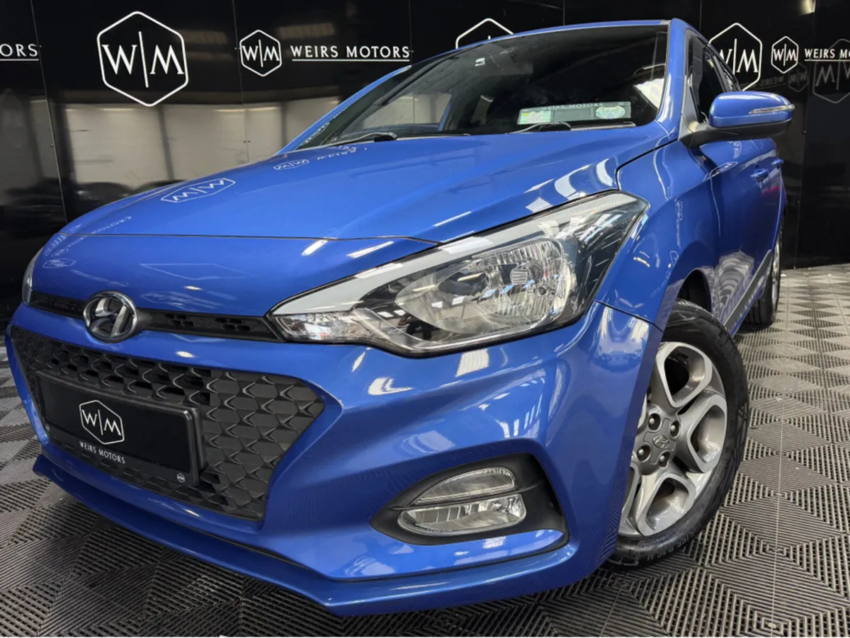 Hyundai i20 1.2 PETROL// DELUXE//ONLY 77,800KM - Image 3
