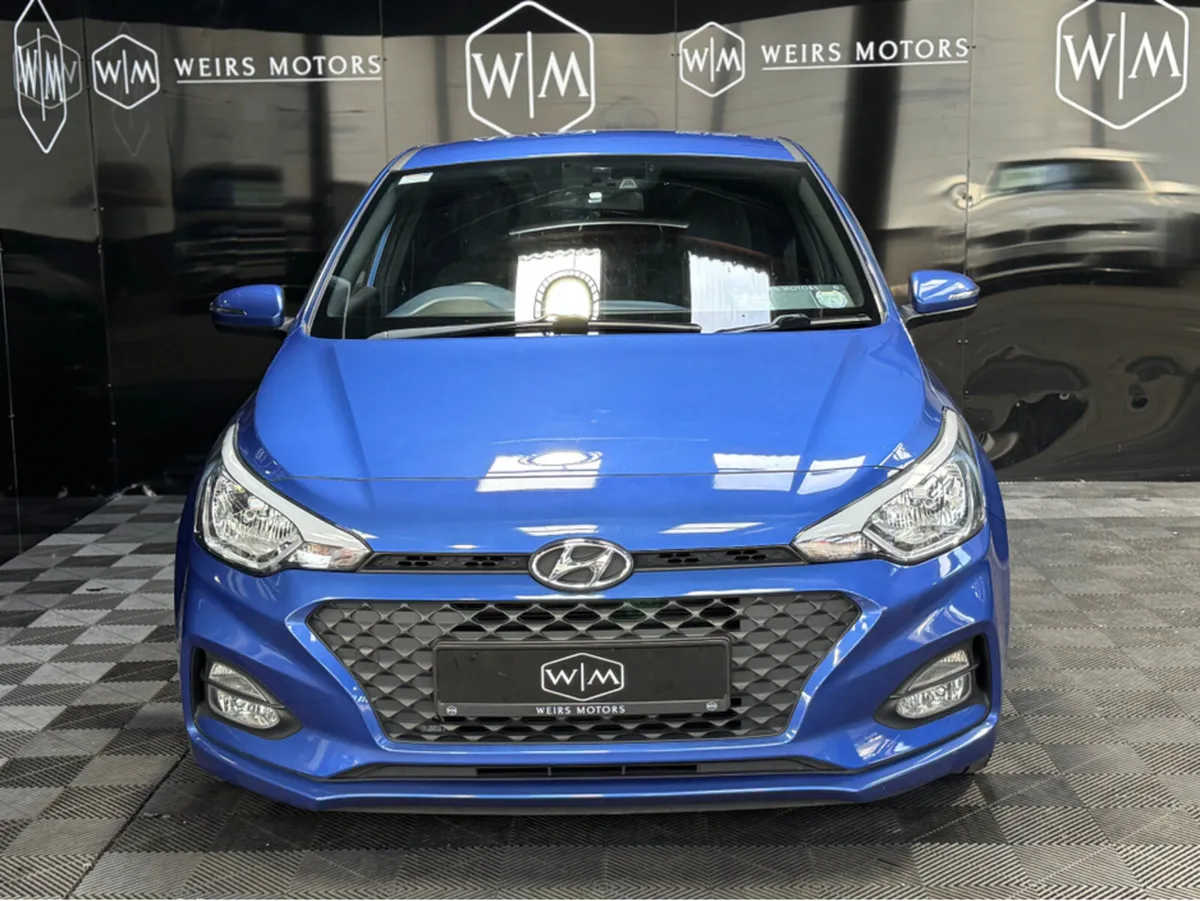 Hyundai i20 1.2 PETROL// DELUXE//ONLY 77,800KM - Image 4