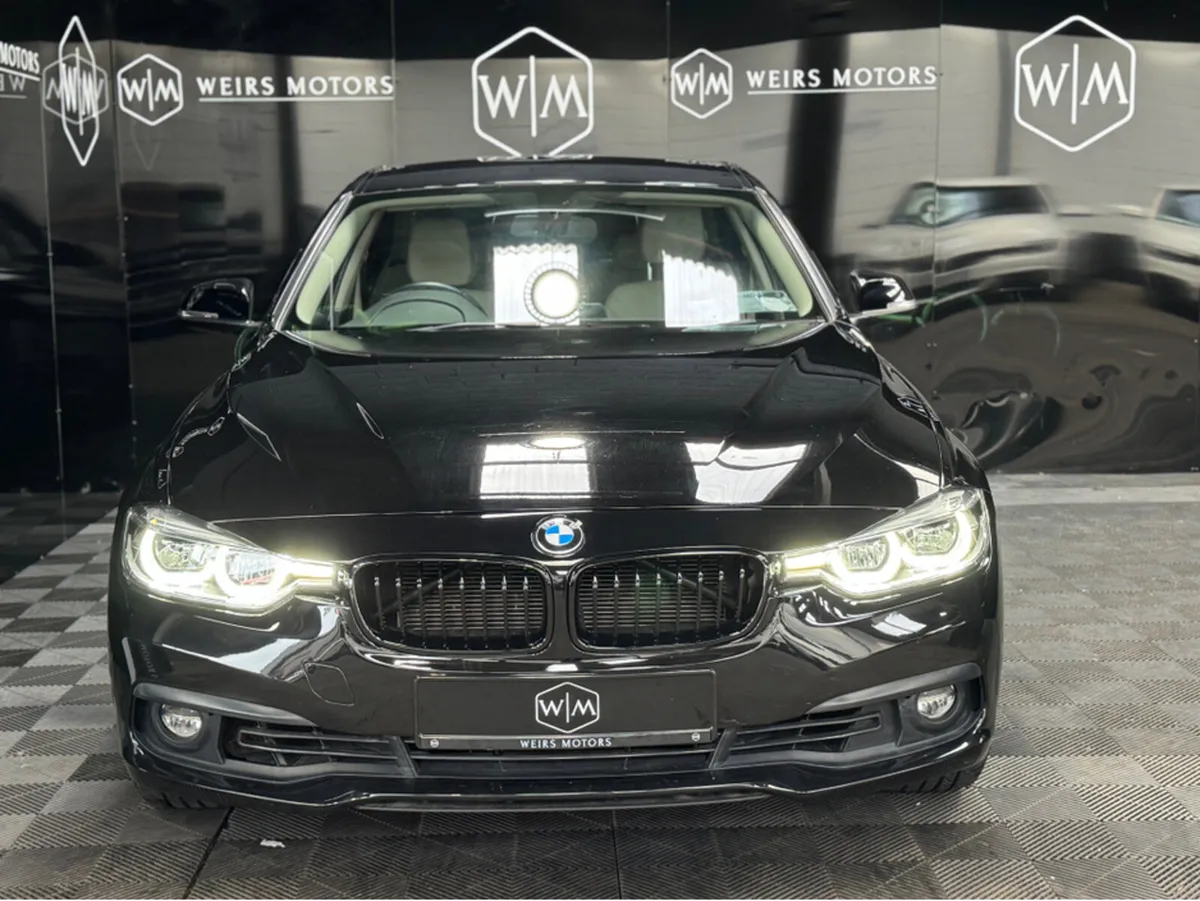 BMW 3-Series 318I SE AUTOMATIC//ONLY 46.478KM//1.5 - Image 4