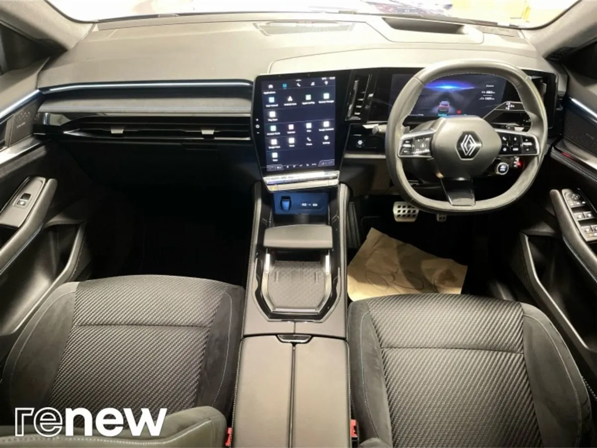 Renault Austral E-tech Hybrid 200 Iconic Esprit A - Image 2