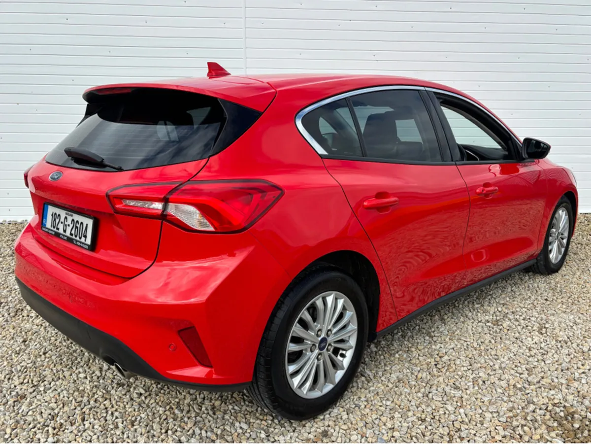 Ford Focus 1.5 TDCI 120PS 5 5DR - Image 2