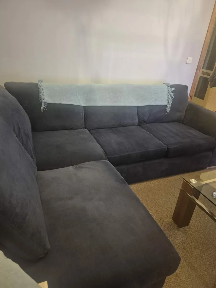 L Shaped 3 seater Sofa - Image 1