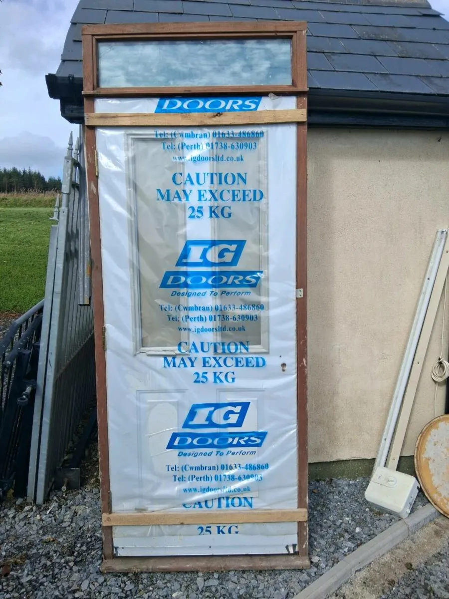 Composite froot door - Image 1