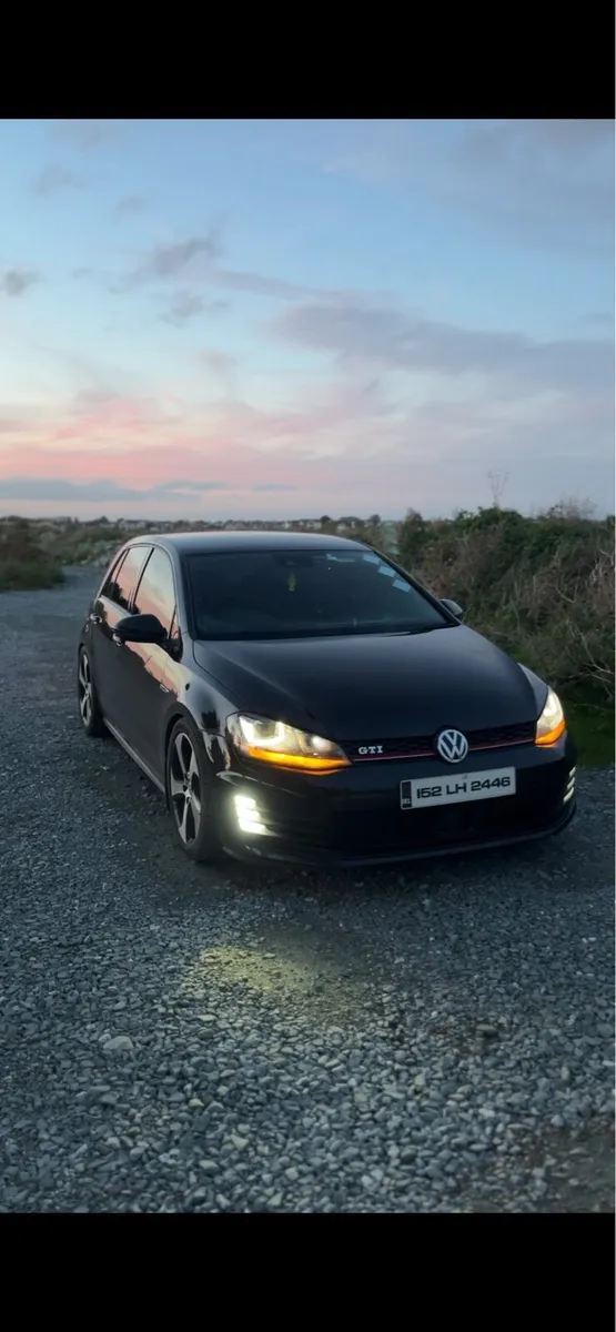 Volkswagen Golf GTI 2015 - Image 1