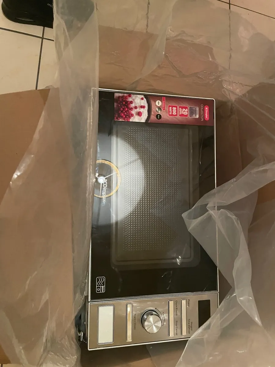 New Microwave - Image 3