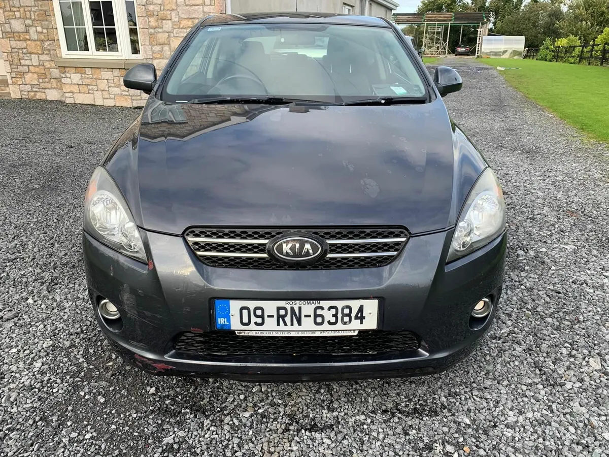 Kia Ceed 2009 - Image 4