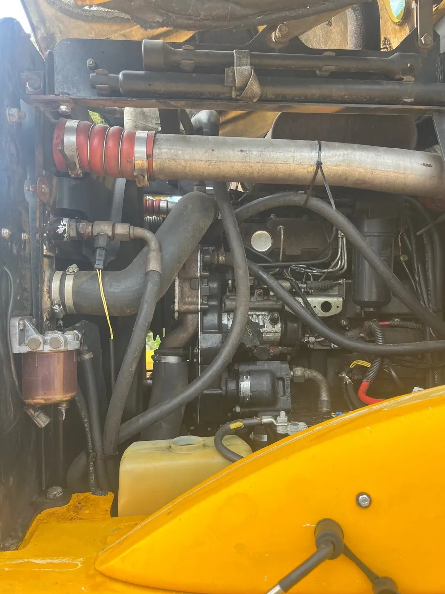 JCB TM300 - Image 2
