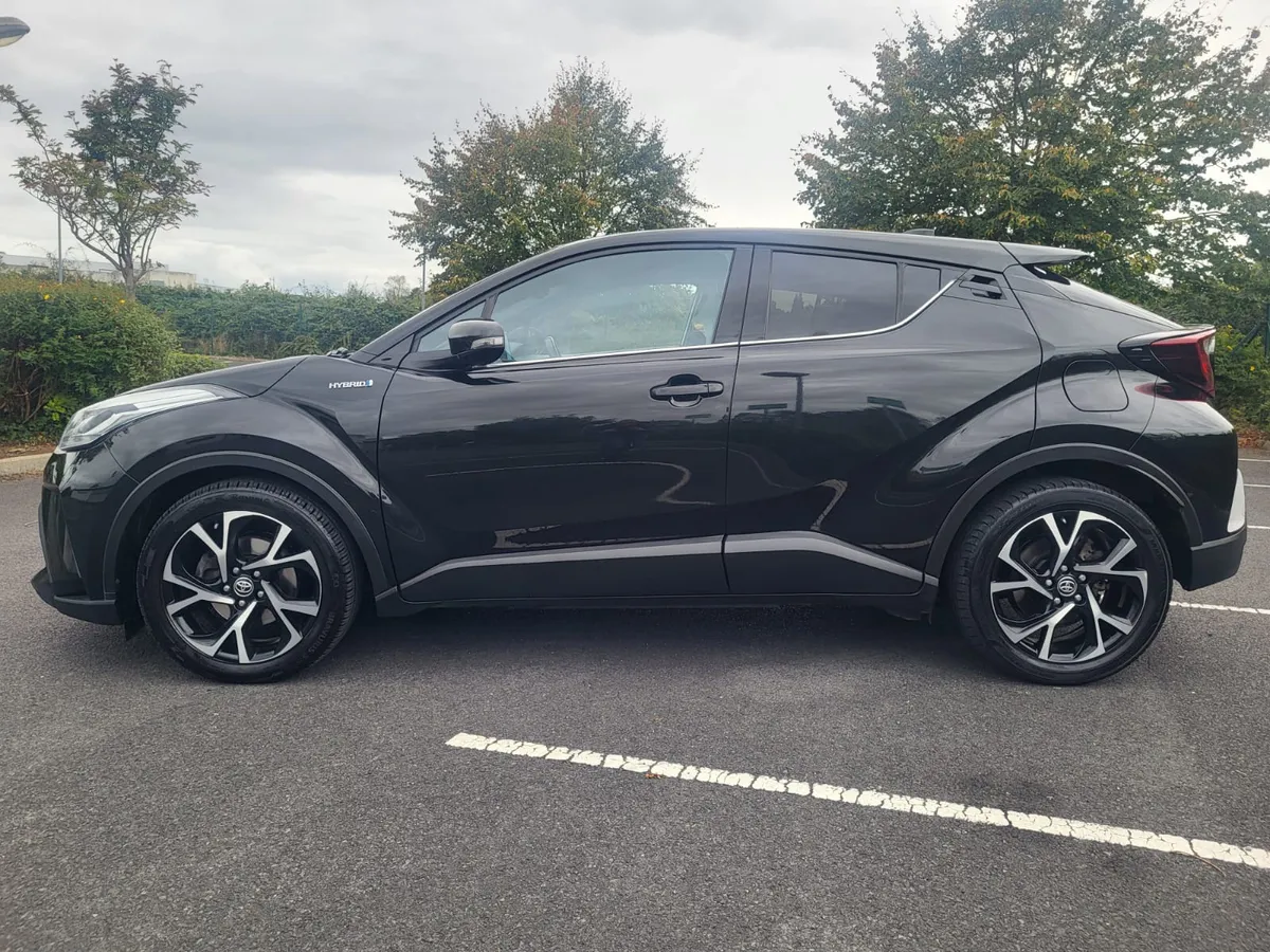 2021 TOYOTA CHR SPORT HYBRID AUTOMATIC - Image 2