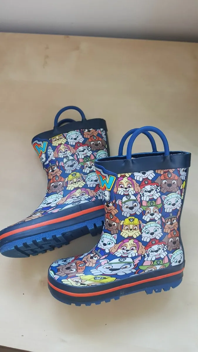 Paw patrol wellies  size 7 - Image 3