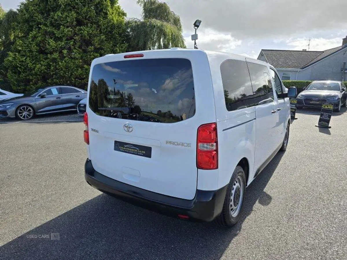 Toyota Proace Combi - Image 4