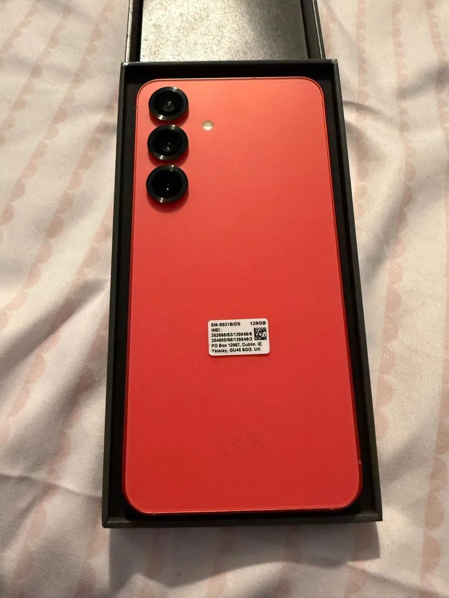 Samsung galaxy s25 coral red - Image 2