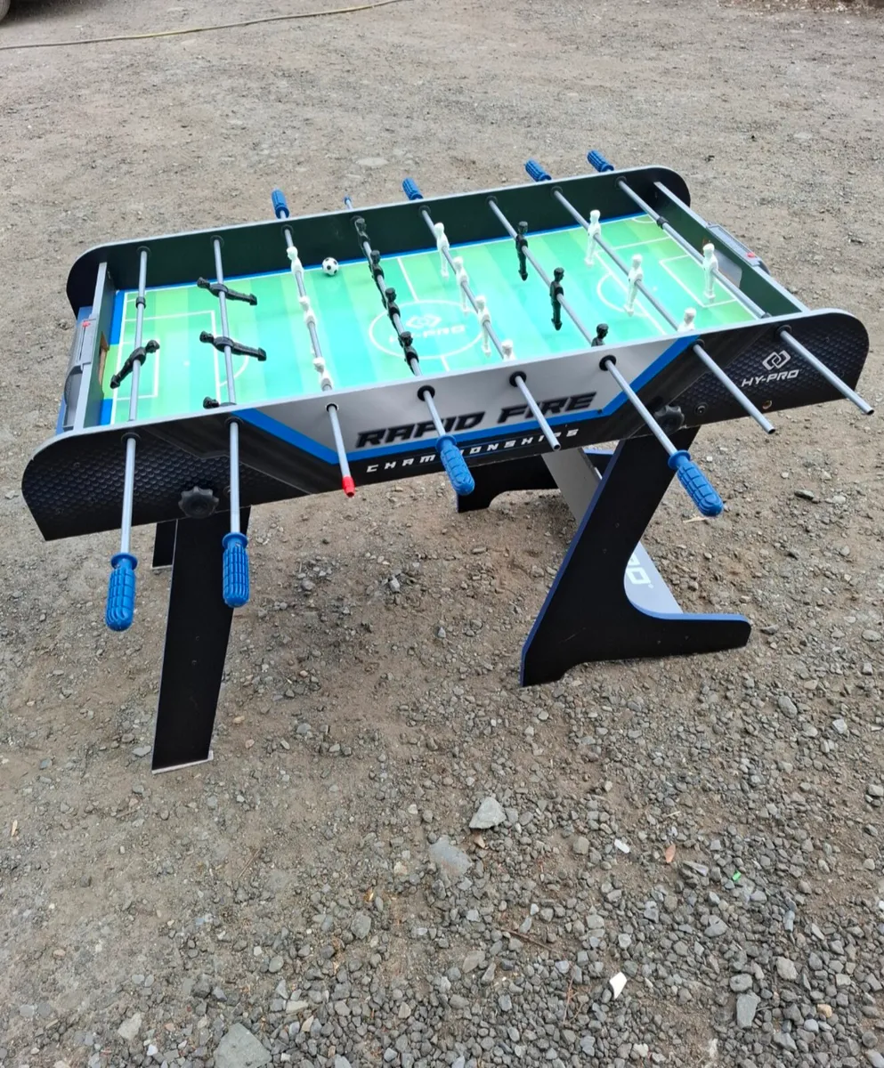 Hypro Rapid fire football table - Image 2