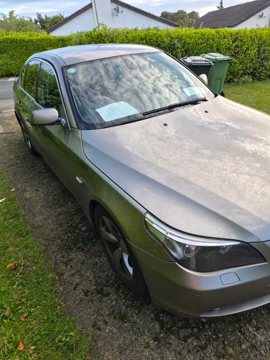 BMW 5-Series 2006 - Image 2