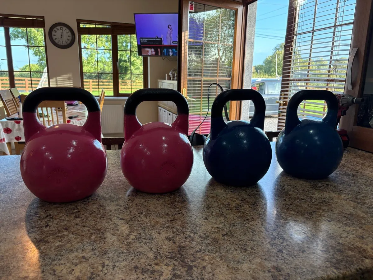 COMPETITION KETTLEBELLS X 4, SELLING CHEAP!! - Image 1