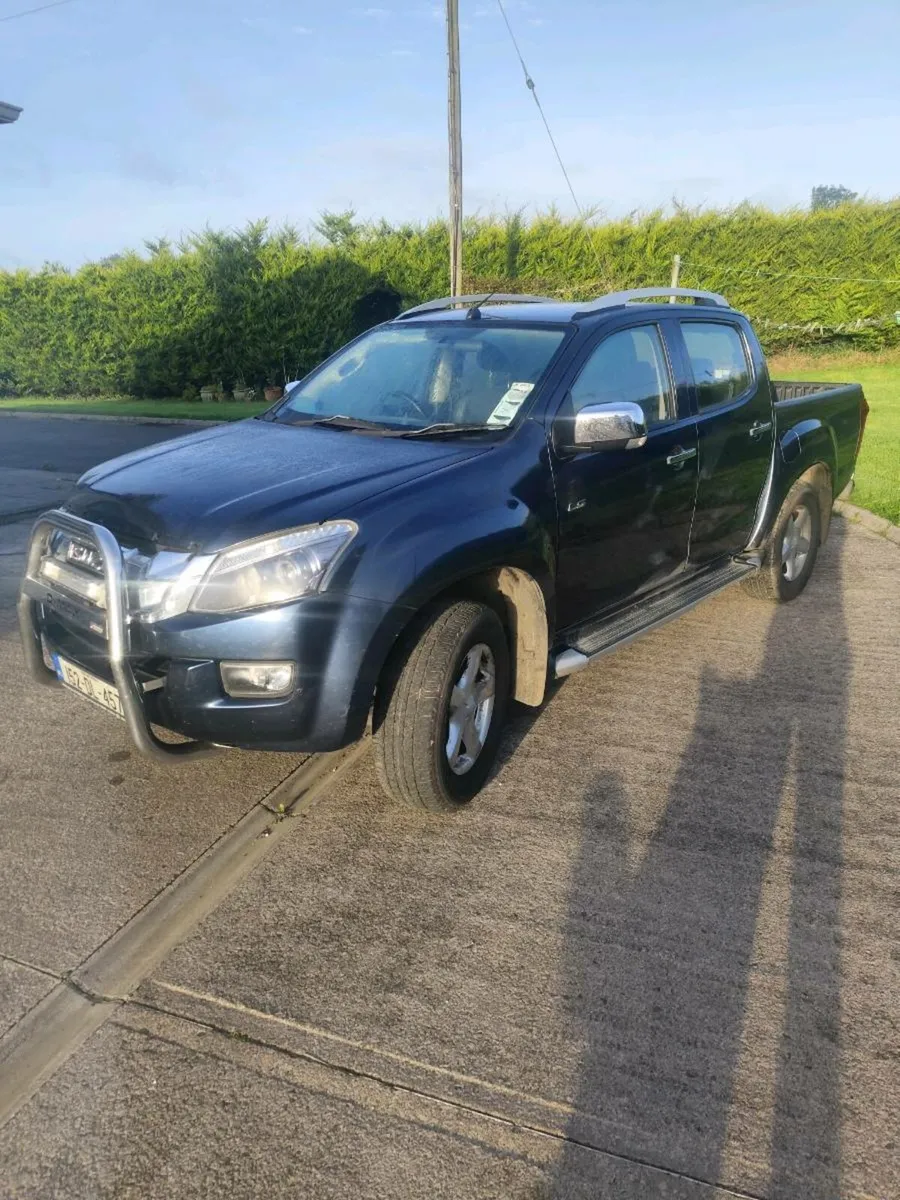 Isuzu D'Max 2015 2.5l twin turbo - Image 2