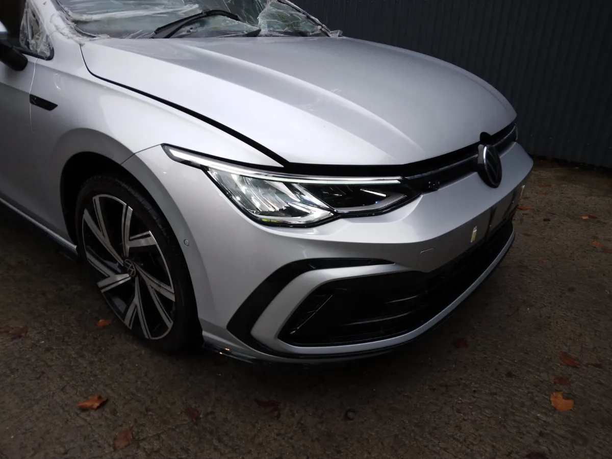 2022 VW Golf 1.5 TSI Complete Front End Set/Panels - Image 1