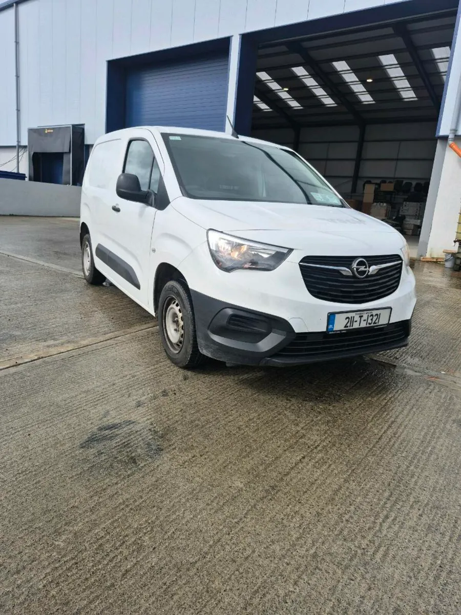Opel Combo 2021 - Image 1