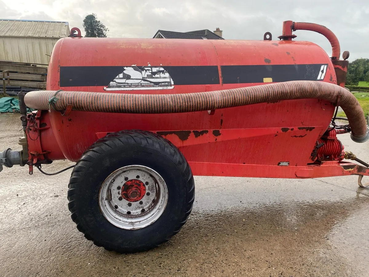 Slurry tanker - Image 3