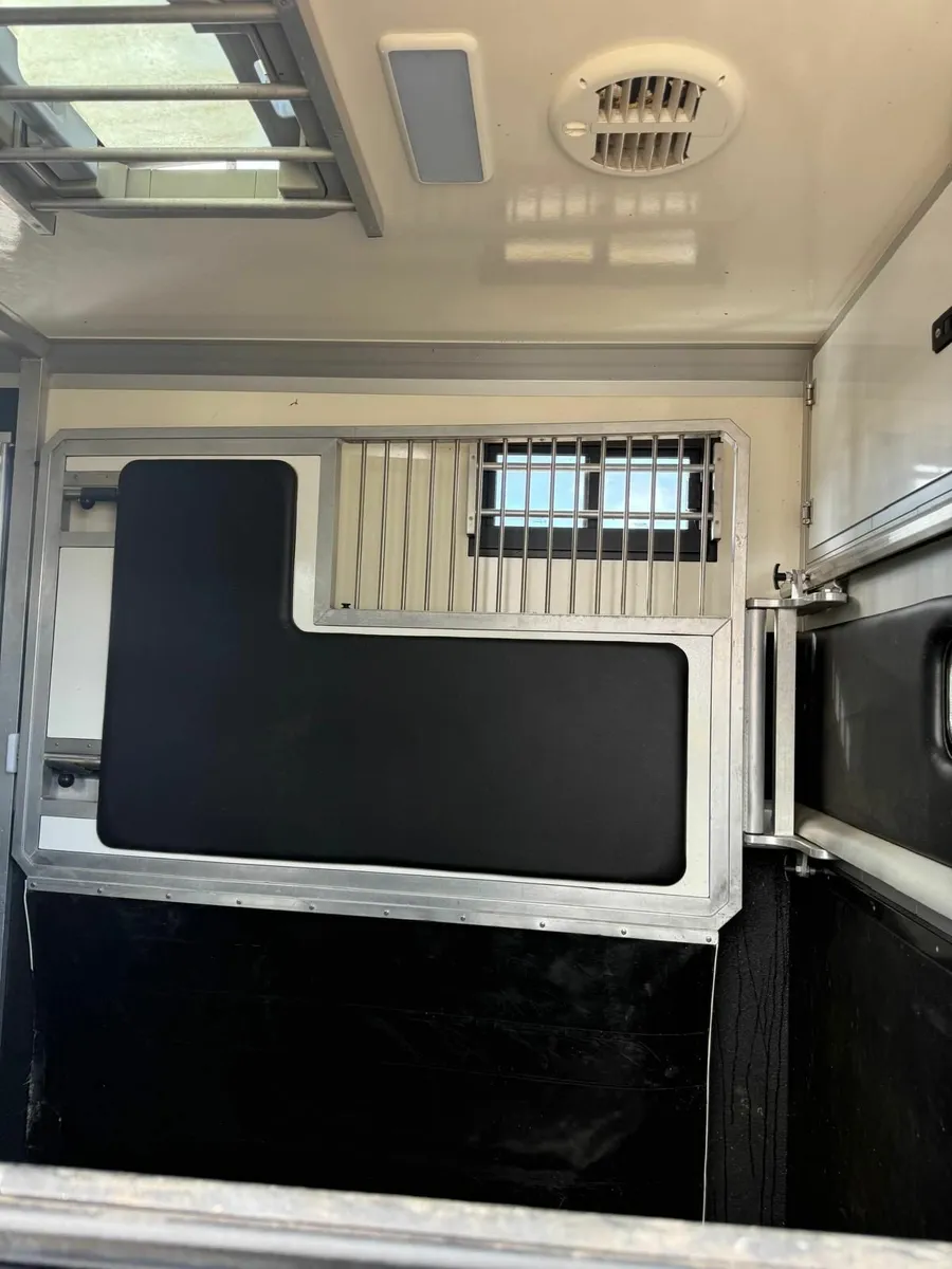 2020 Renault master stx - Image 4