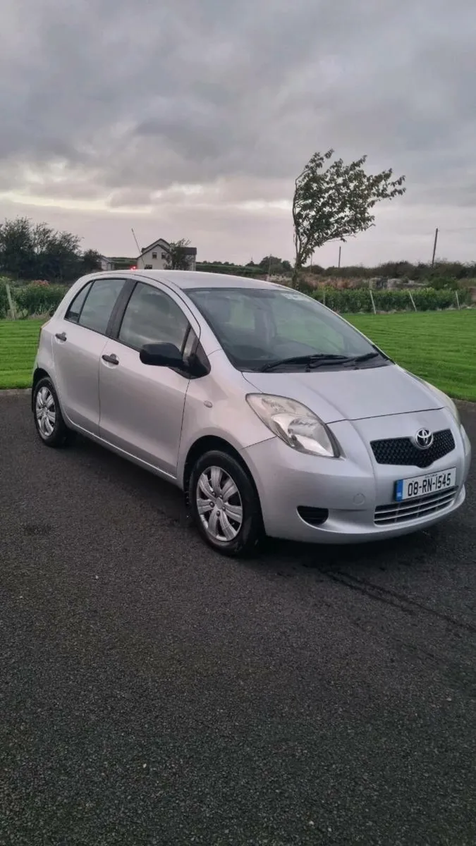 Toyota yaris - Image 1