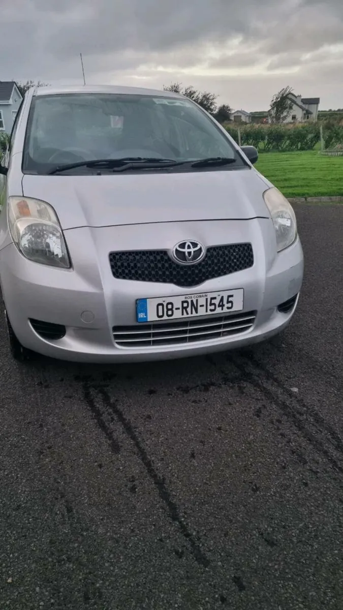 Toyota yaris - Image 2