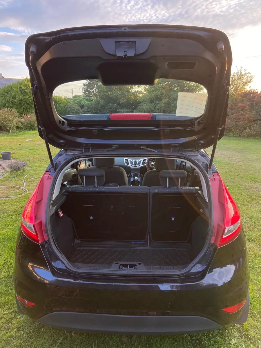 Ford Fiesta Titanium 1.25 | NCT Sept 2026 - Image 4