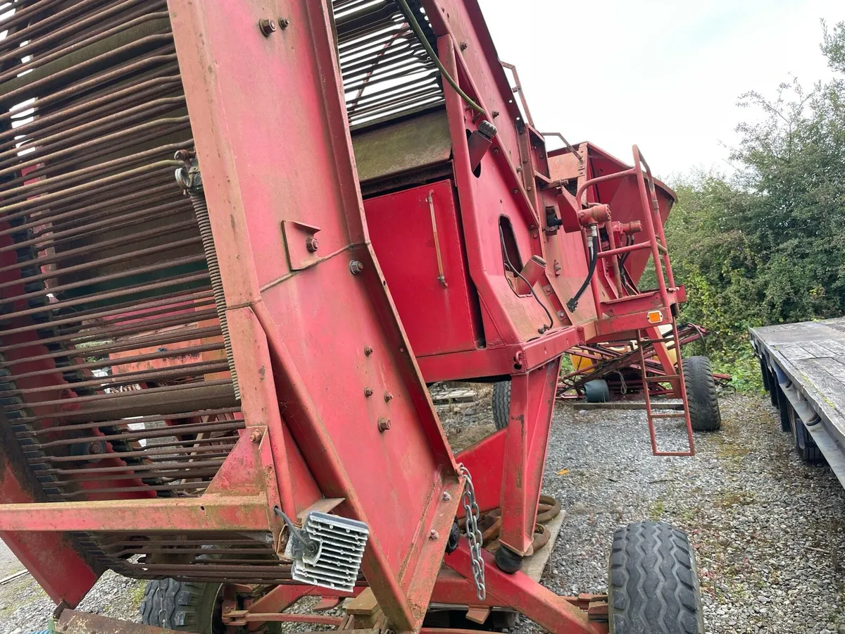 Beet Cleaner Loader - Image 2