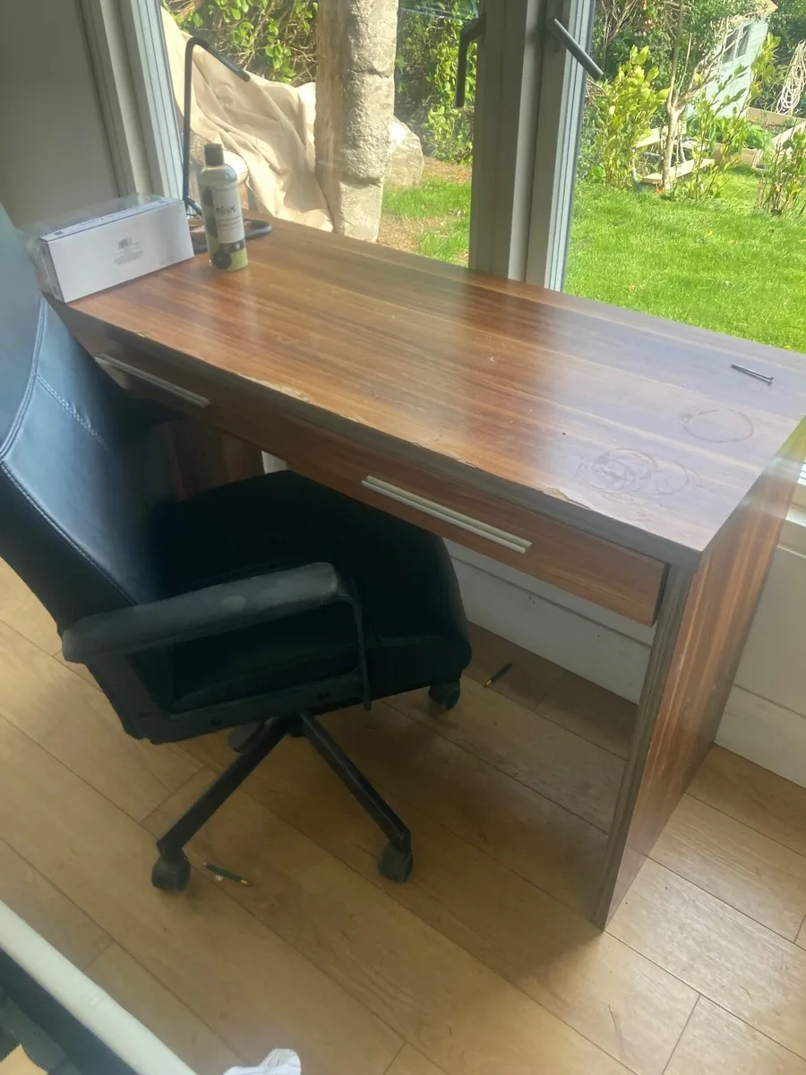 FREE Study desk and swivel chair free takeaway - Image 2