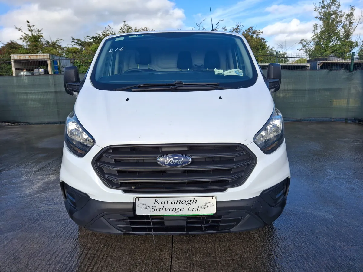 192 Ford Transit custom.Drive away - Image 4