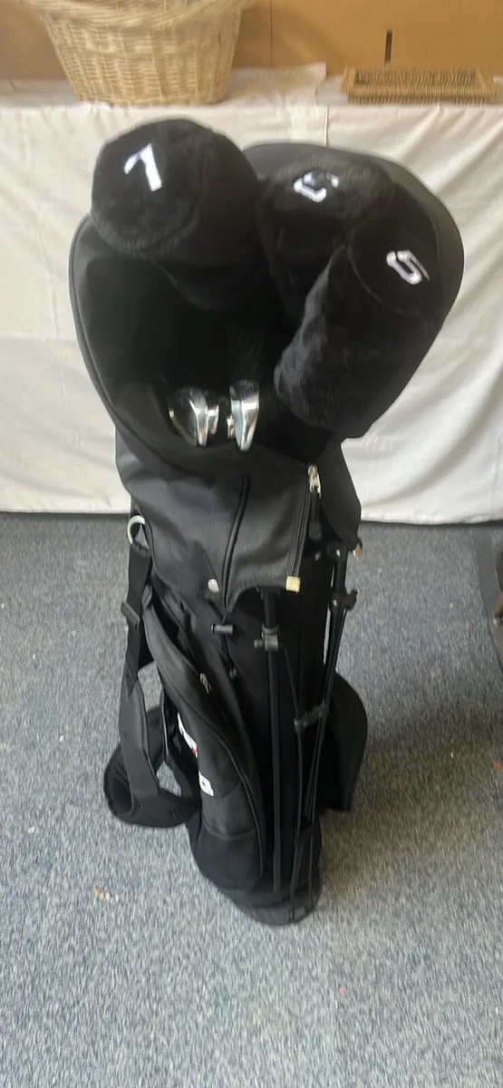 Golf clubs - Image 1