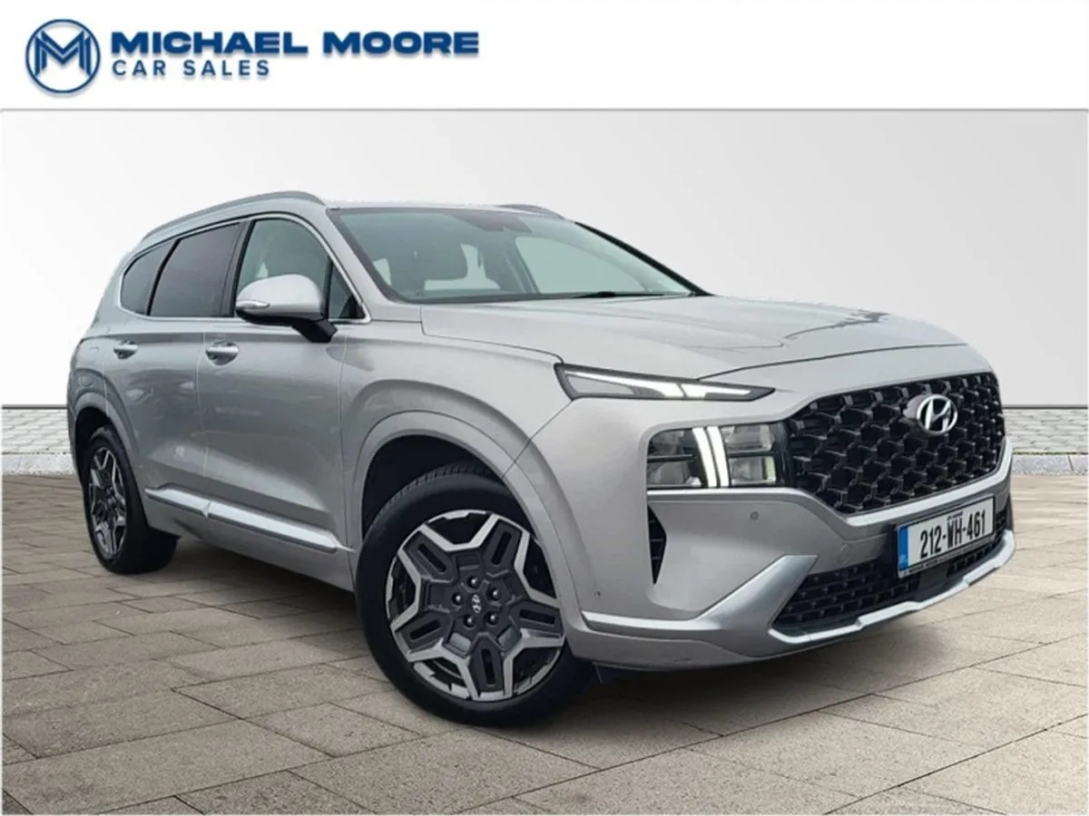 Hyundai Santa Fe 1.6i Phev 4WD Executive Plus Aut - Image 1