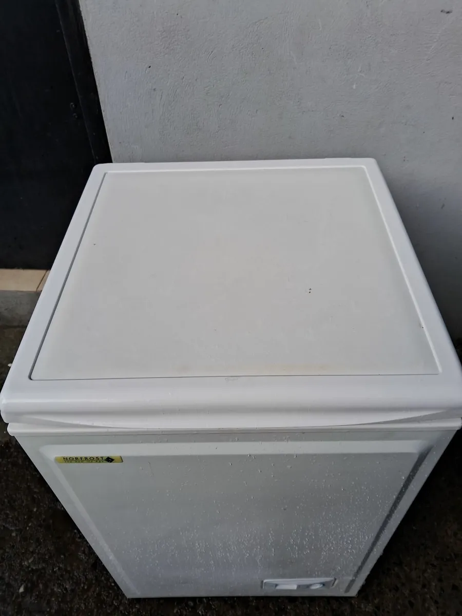 CHEST FREEZER FOR SALE - Image 2