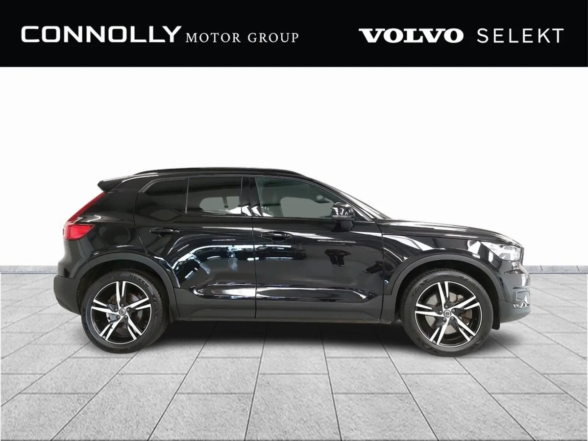 Volvo XC40 Phev T5 R-design  398pm - Image 4