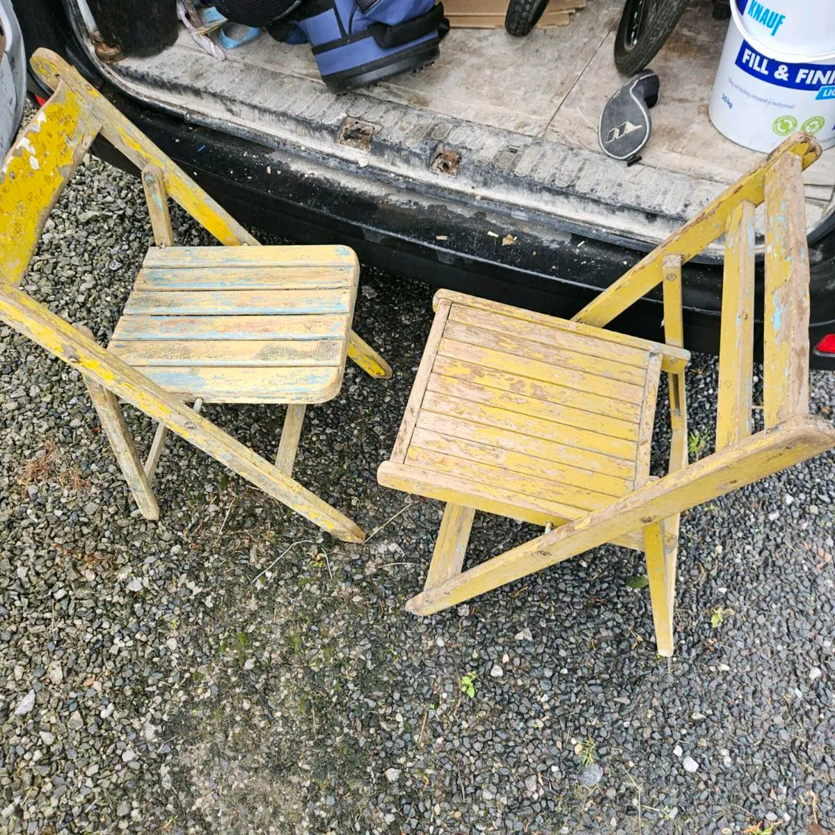 Vintage seats - Image 1